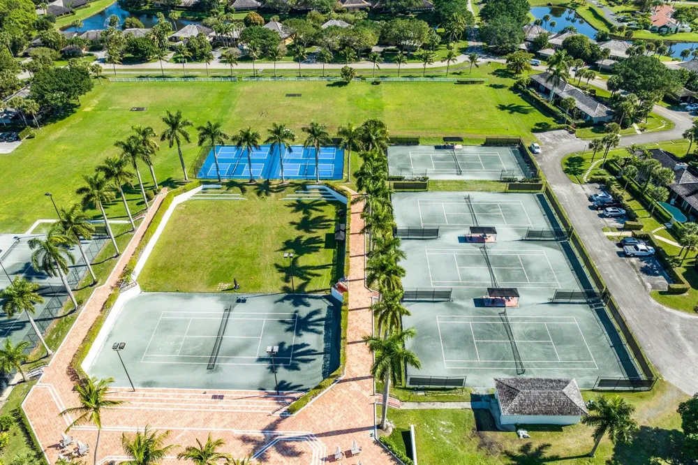13329 Polo Club Road #206 Wellington, FL 33414