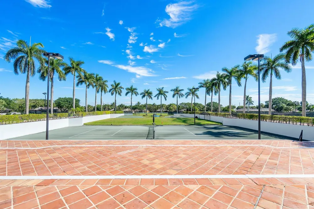 13329 Polo Club Road #206 Wellington, FL 33414