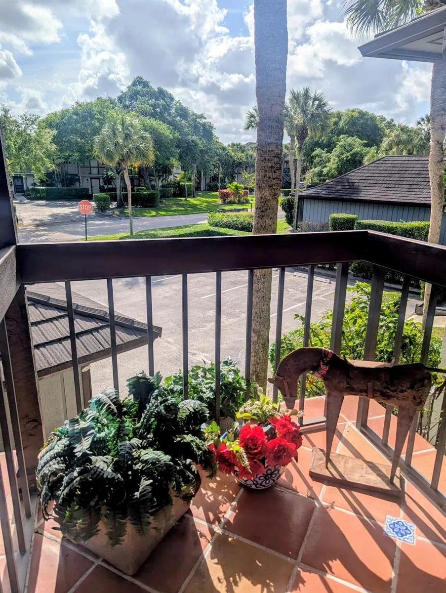 13329 Polo Club Road #206 Wellington, FL 33414