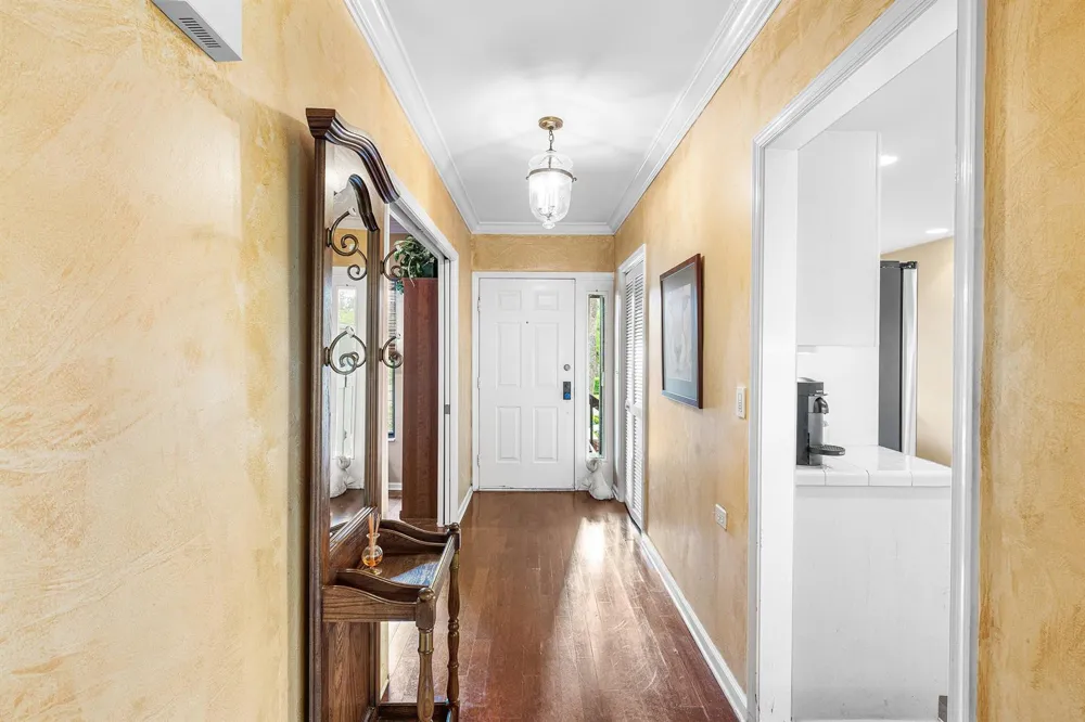 13329 Polo Club Road #206 Wellington, FL 33414