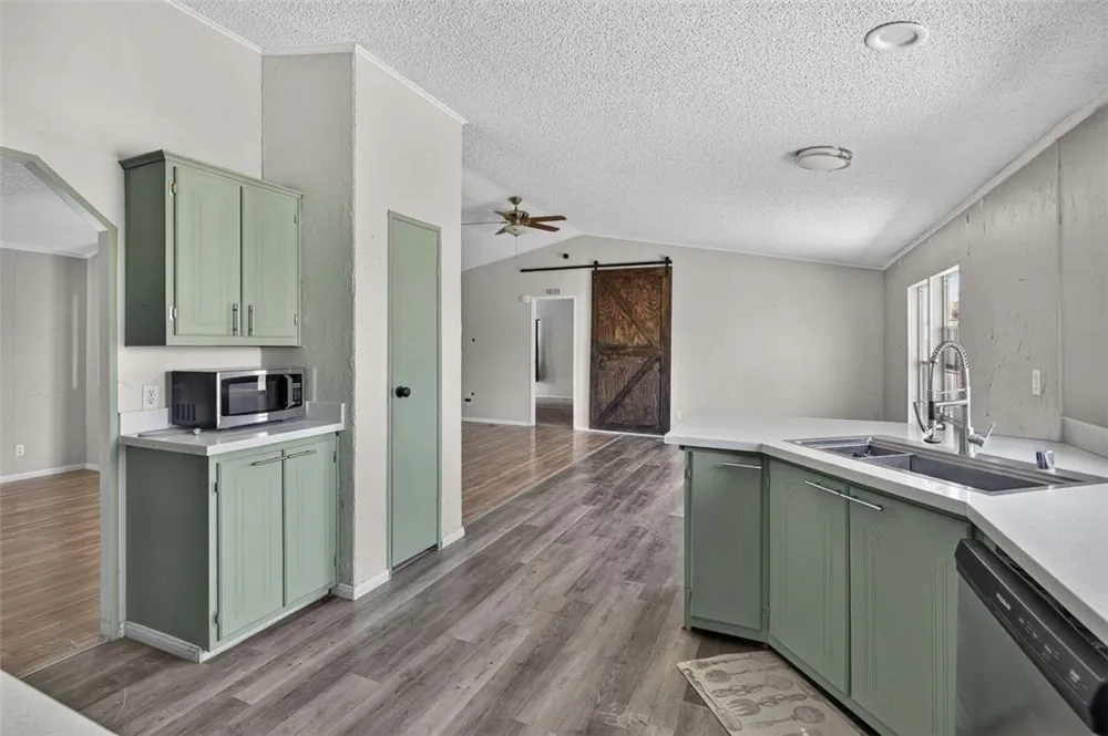 4460 Savoy Boulevard Pahrump, NV 89061