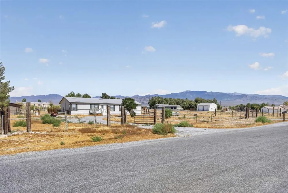 4460 Savoy Boulevard Pahrump, NV 89061