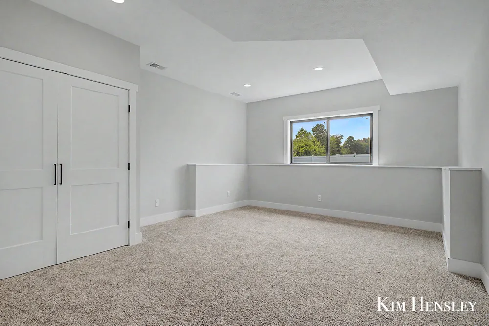 12618 Ridgedale Drive Allendale Charter Township, MI 49401
