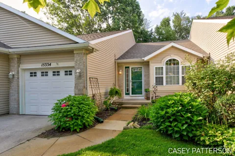 15334 Winchester Circle