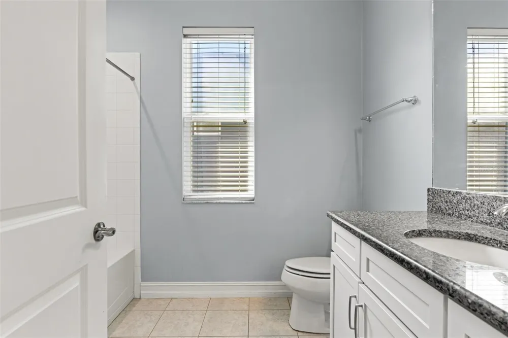 16361 HYDE MANOR DRIVE Tampa, FL 33647