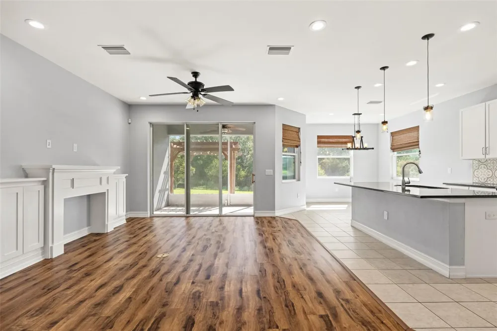 16361 HYDE MANOR DRIVE Tampa, FL 33647