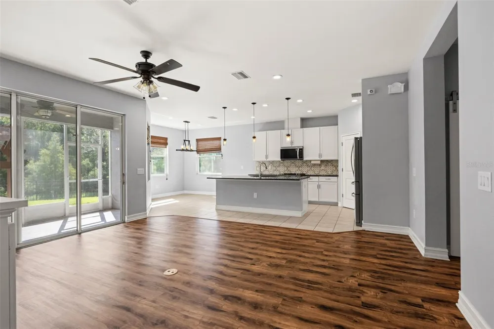 16361 HYDE MANOR DRIVE Tampa, FL 33647