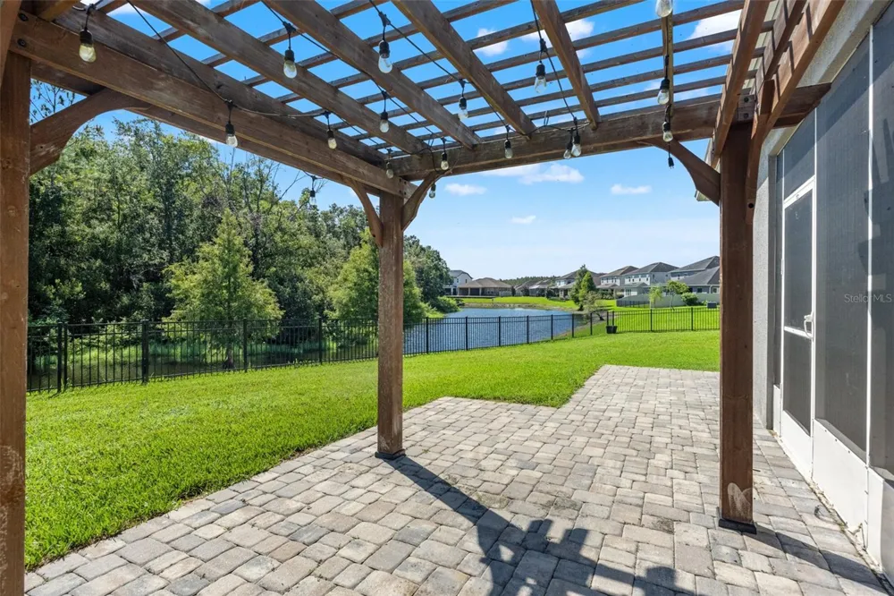 16361 HYDE MANOR DRIVE Tampa, FL 33647