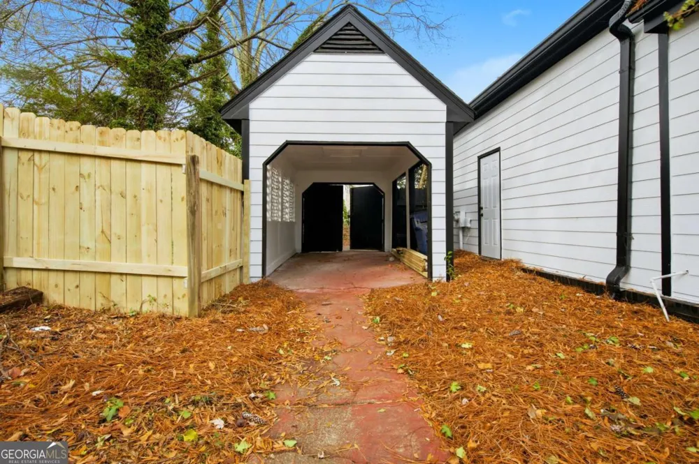 1044 Little Willeo RD Marietta, GA 30068