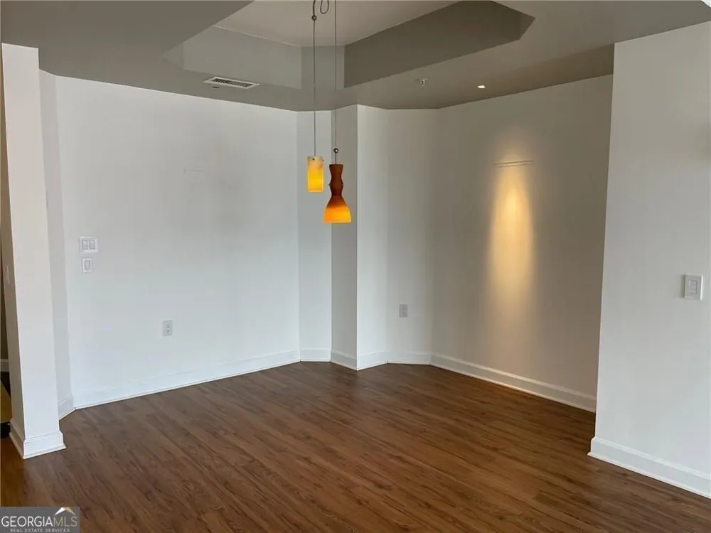 3475 Oak Valley RD Atlanta, GA 30326