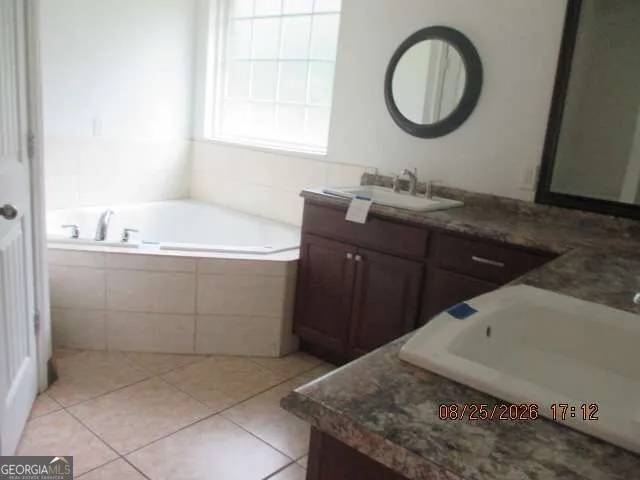 43 Razorback RD Hinesville, GA 31313