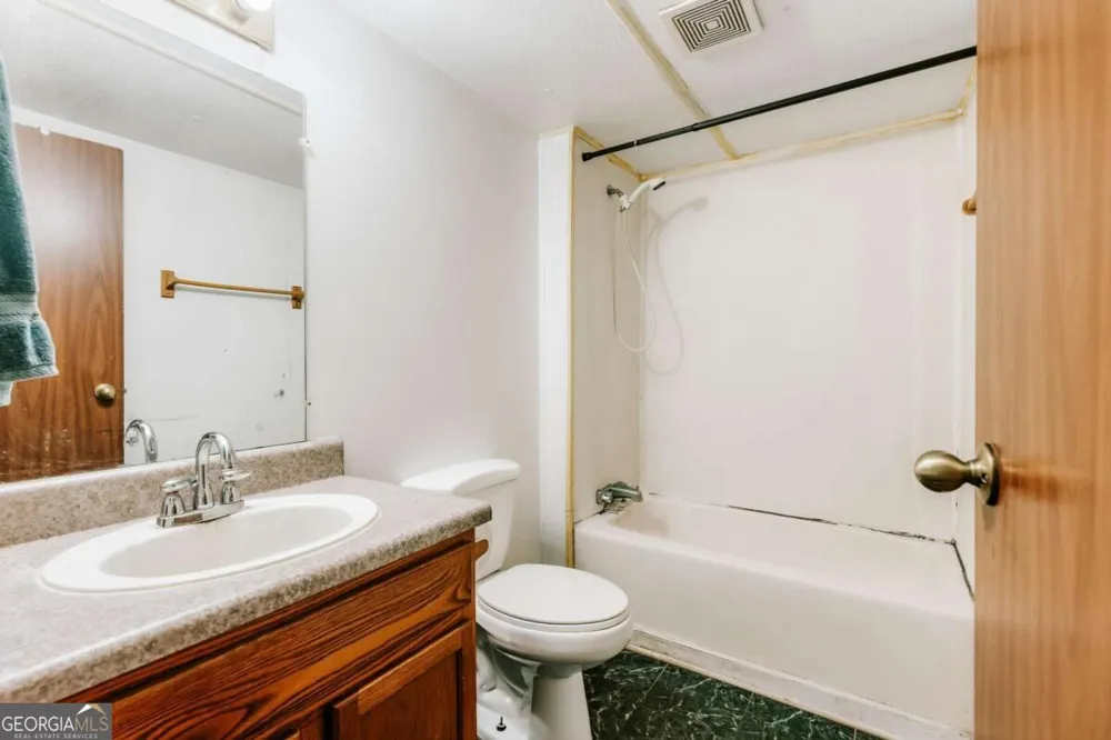 111 Johnson Rd Lexington, GA 30648