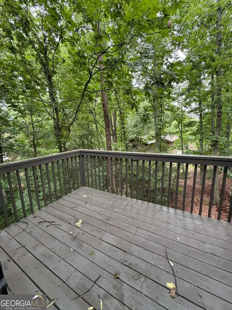 352 N Peak DR Alpharetta, GA 30022