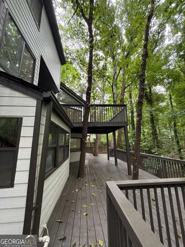352 N Peak DR Alpharetta, GA 30022