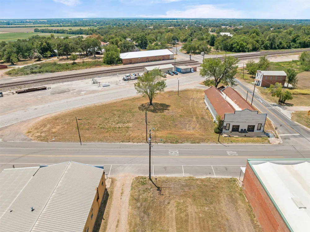 413 W Batte Street Cameron, TX 76520