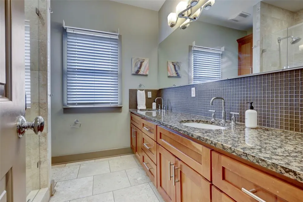 602 W N Loop Boulevard #B Austin, TX 78751