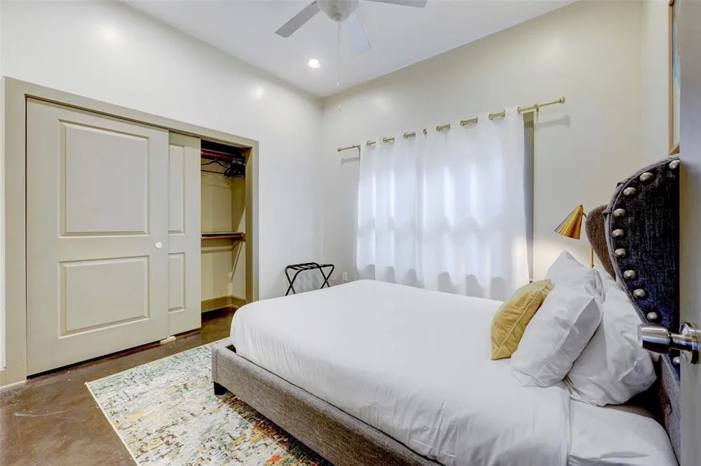 602 W N Loop Boulevard #B Austin, TX 78751