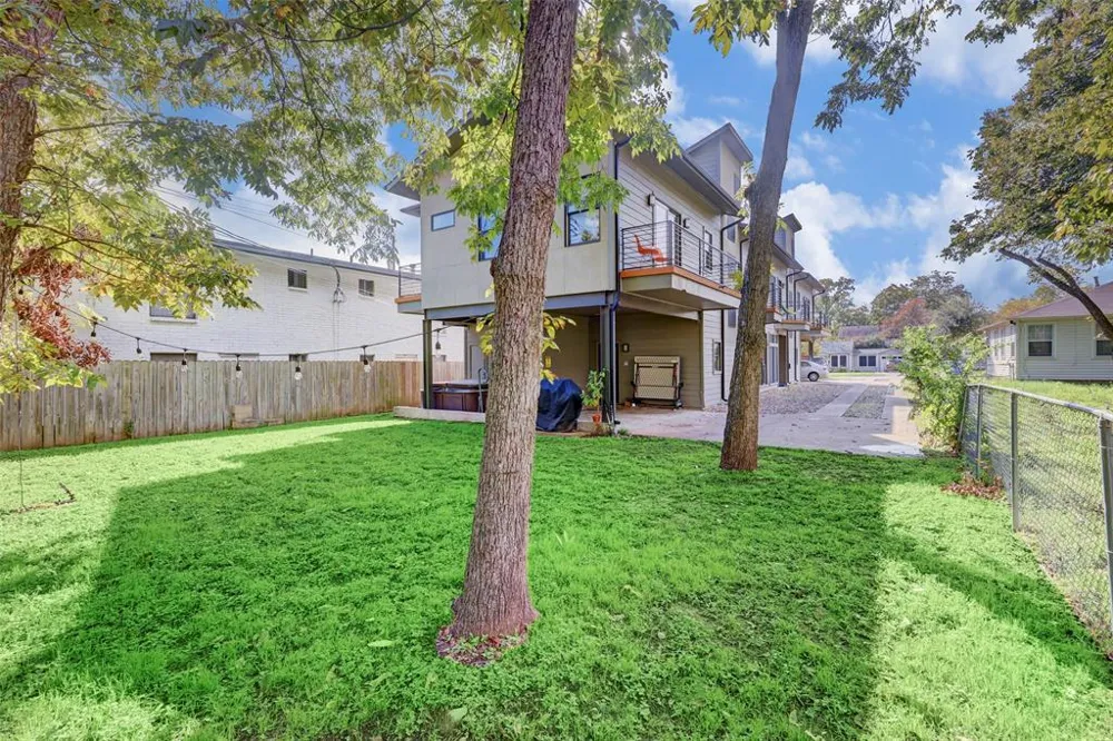 602 W N Loop Boulevard #B Austin, TX 78751