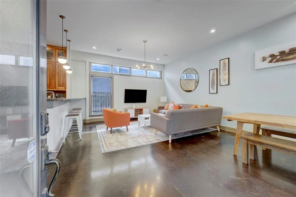 602 W N Loop Boulevard #B Austin, TX 78751