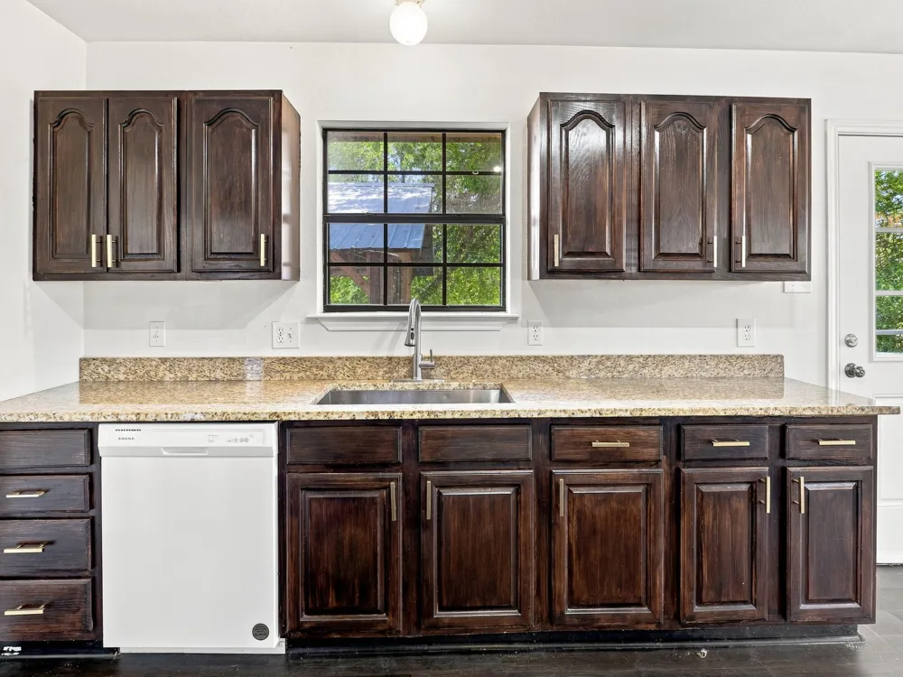 1303 Lovers Lane Bastrop, TX 78602