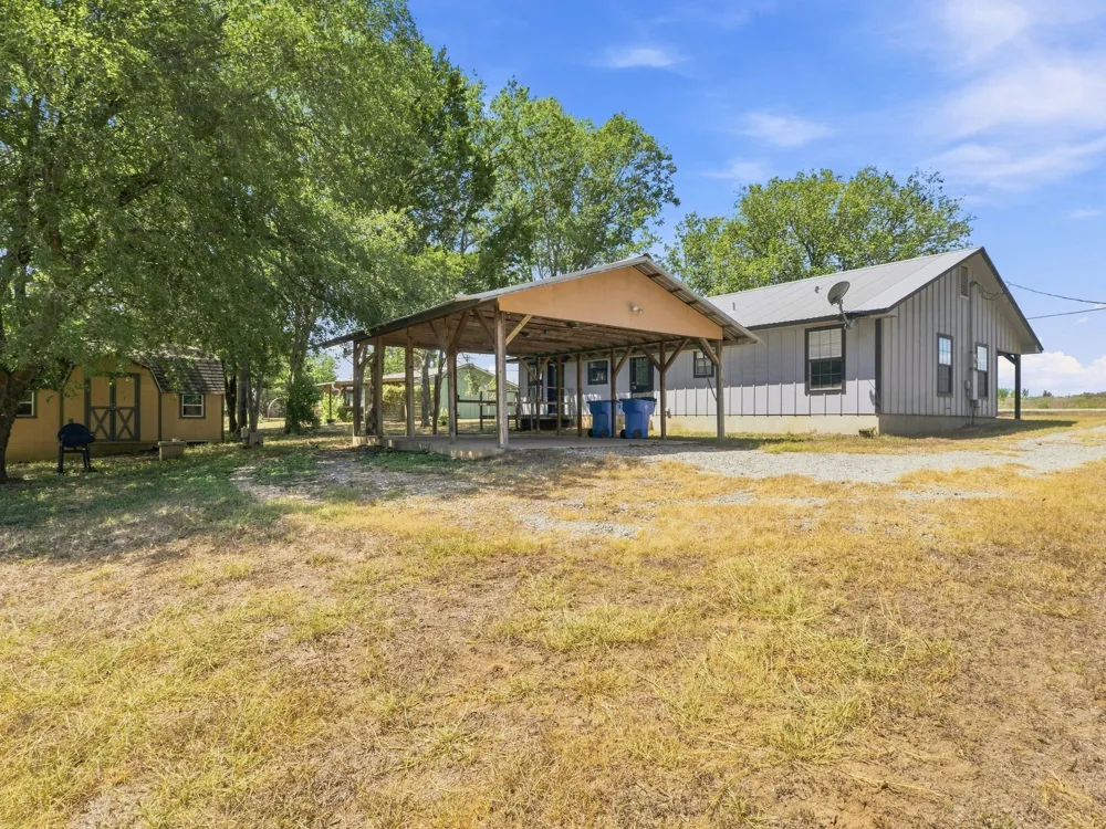 1303 Lovers Lane Bastrop, TX 78602