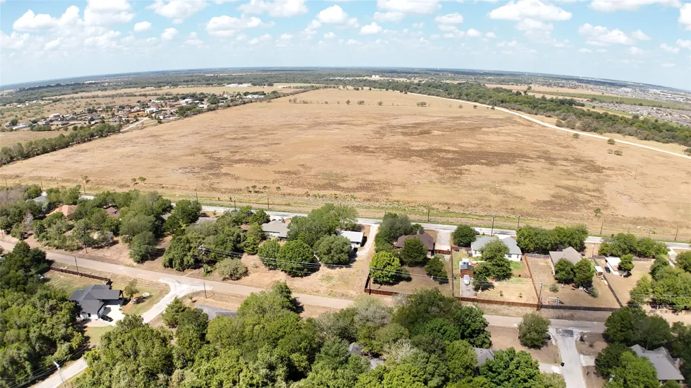 1303 Lovers Lane Bastrop, TX 78602