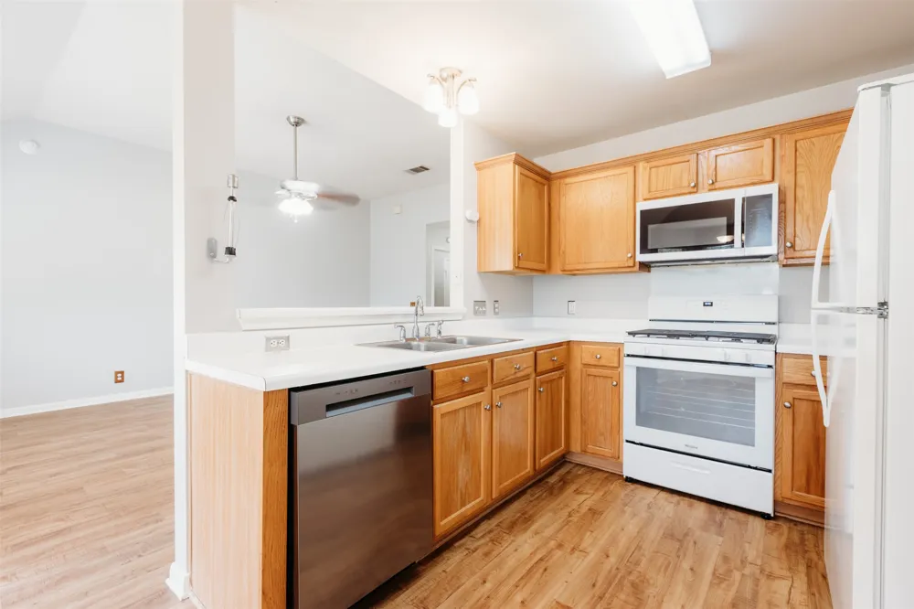 704 Red River Lane Leander, TX 78641