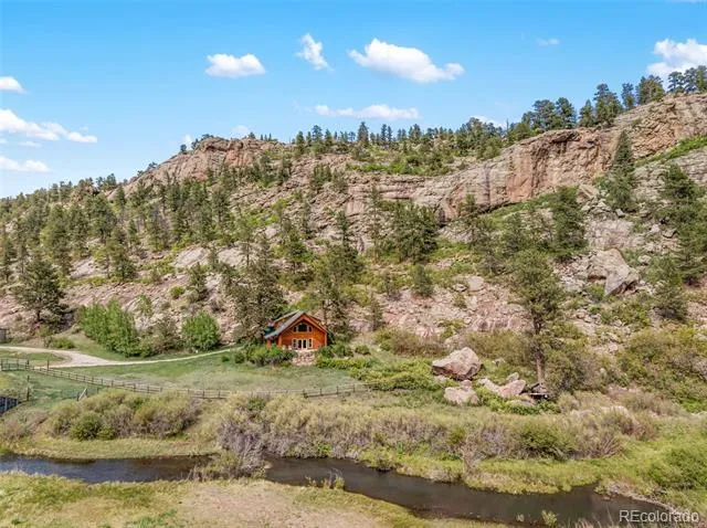 2401 Lakemoor Drive Florissant, CO 80816