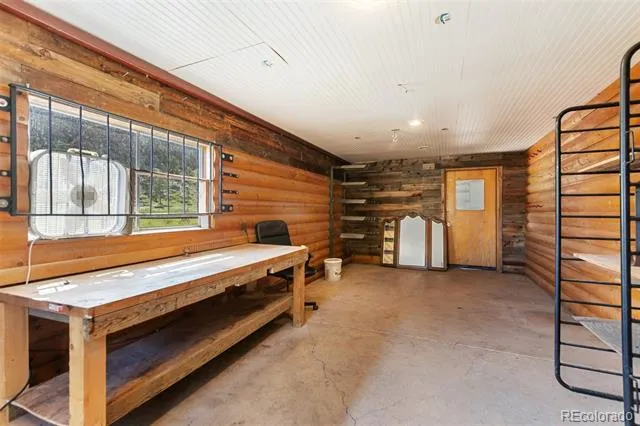 2401 Lakemoor Drive Florissant, CO 80816