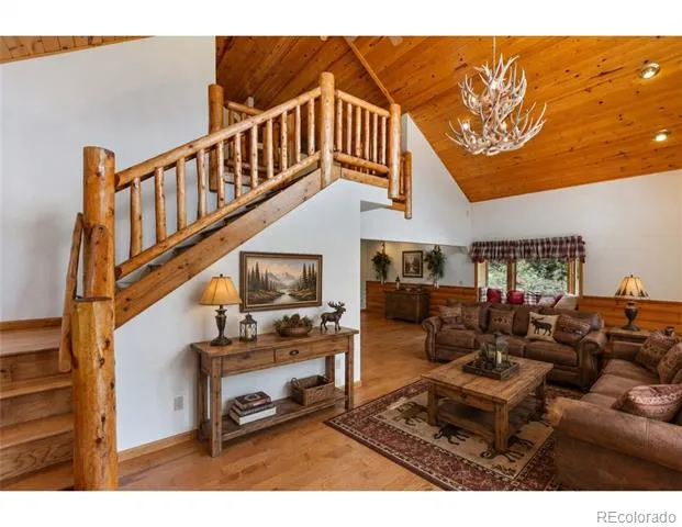 2401 Lakemoor Drive Florissant, CO 80816