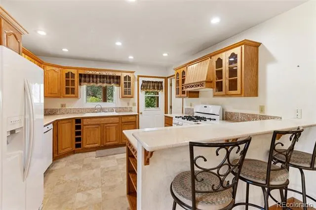 2401 Lakemoor Drive Florissant, CO 80816