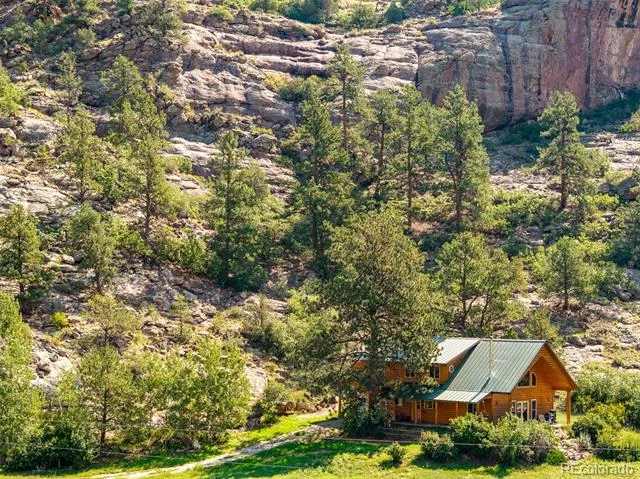 2401 Lakemoor Drive Florissant, CO 80816