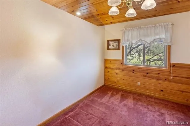 2401 Lakemoor Drive Florissant, CO 80816