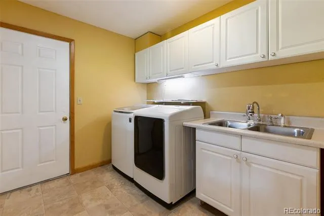 2401 Lakemoor Drive Florissant, CO 80816