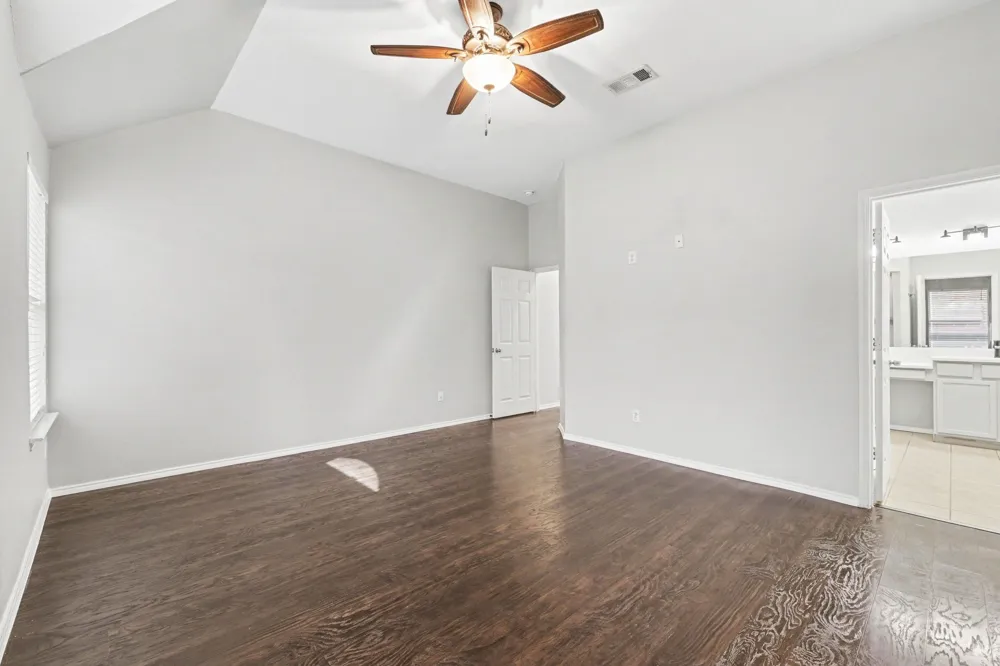 5528 Green Hollow Lane The Colony, TX 75056