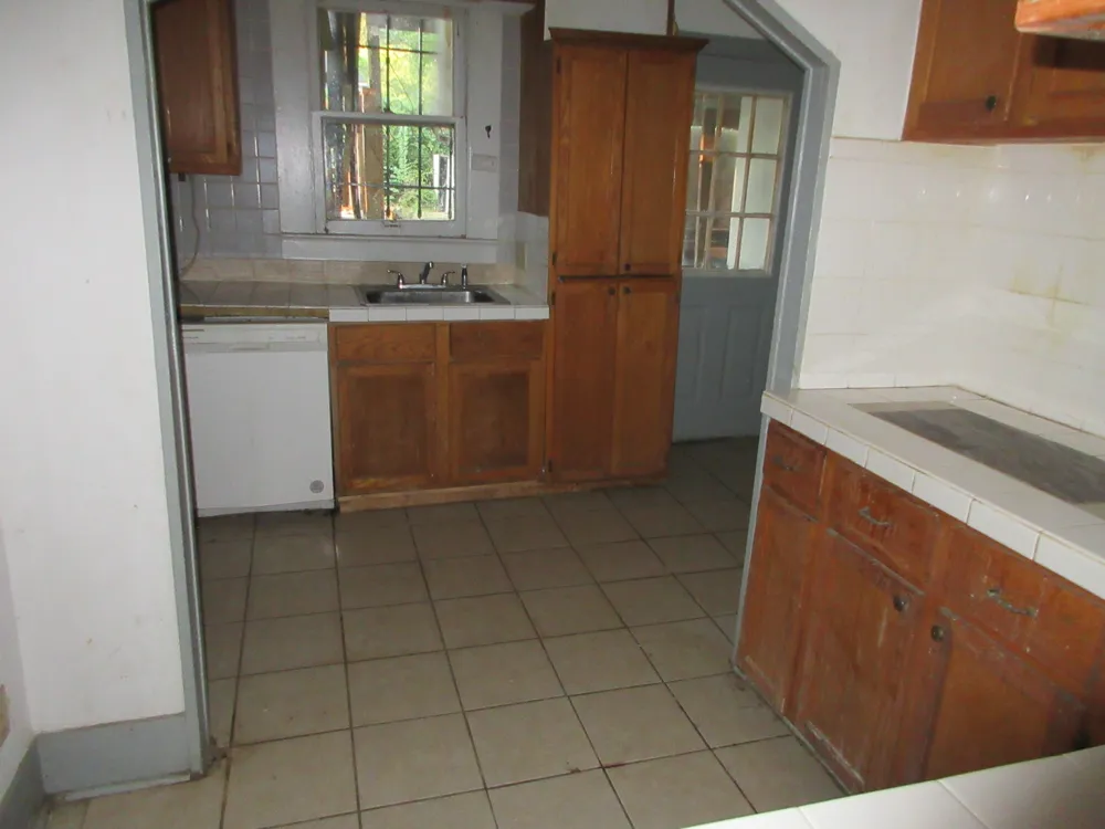 115 E Topeka Street Shreveport, LA 71101