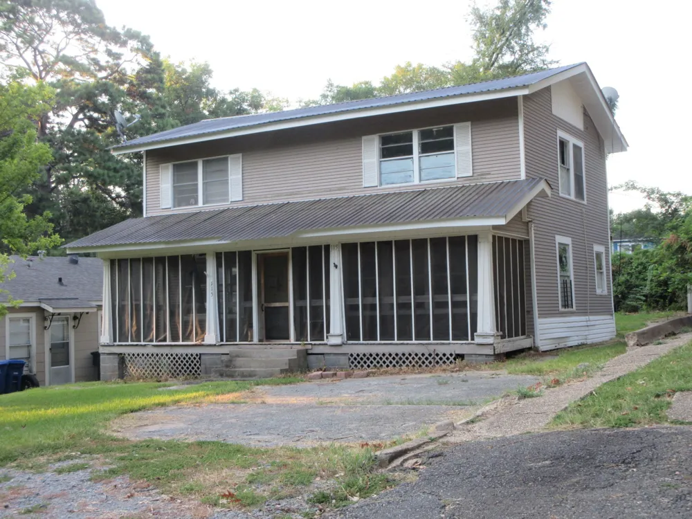 115 E Topeka Street Shreveport, LA 71101