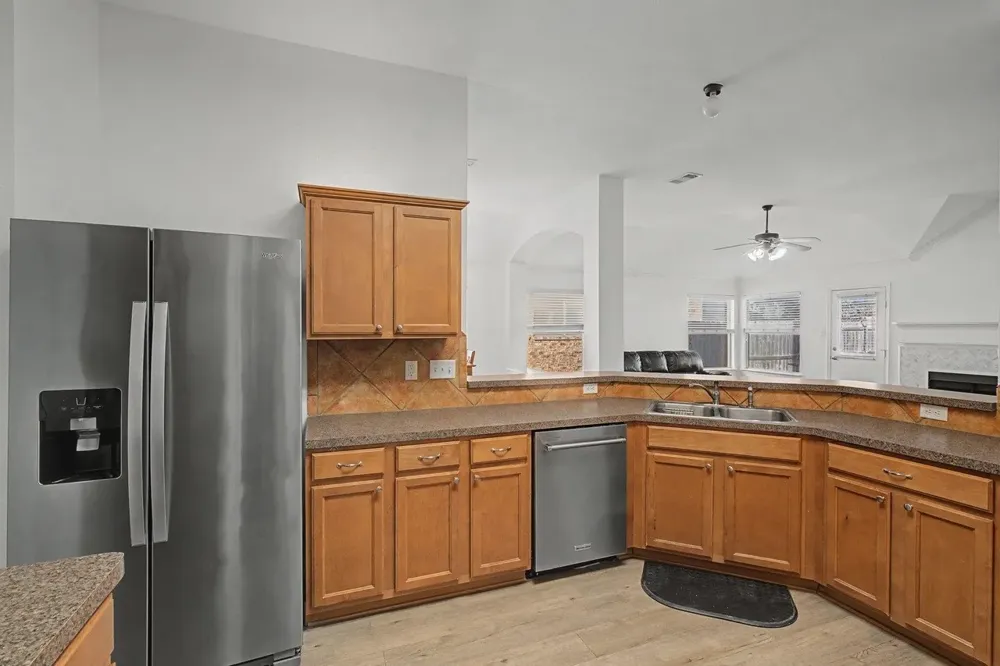 9912 Lamberton Terrace Fort Worth, TX 76244