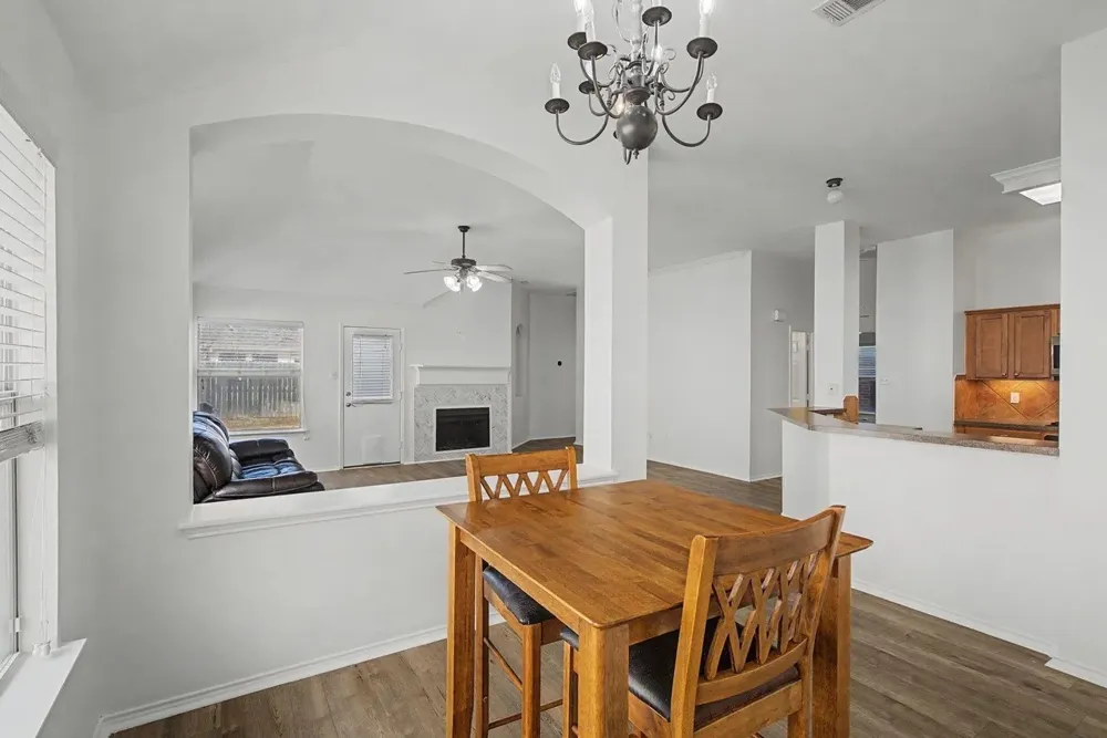9912 Lamberton Terrace Fort Worth, TX 76244