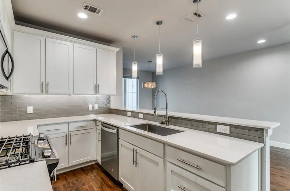 2016 Fitzhugh Avenue #104 Dallas, TX 75204