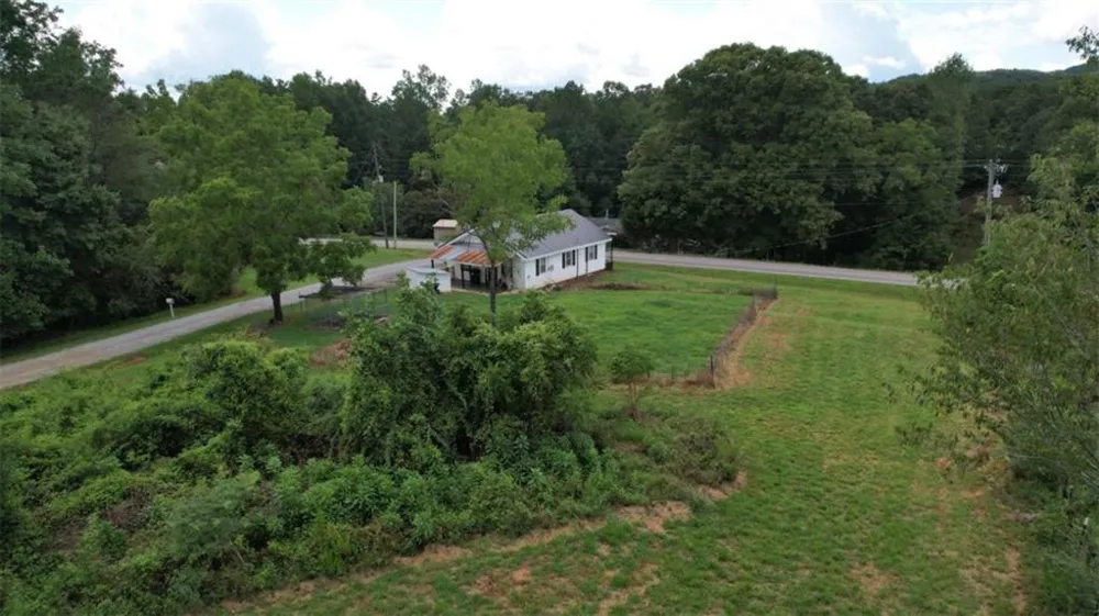 930 Cantrell Road Marble Hill, GA 30148