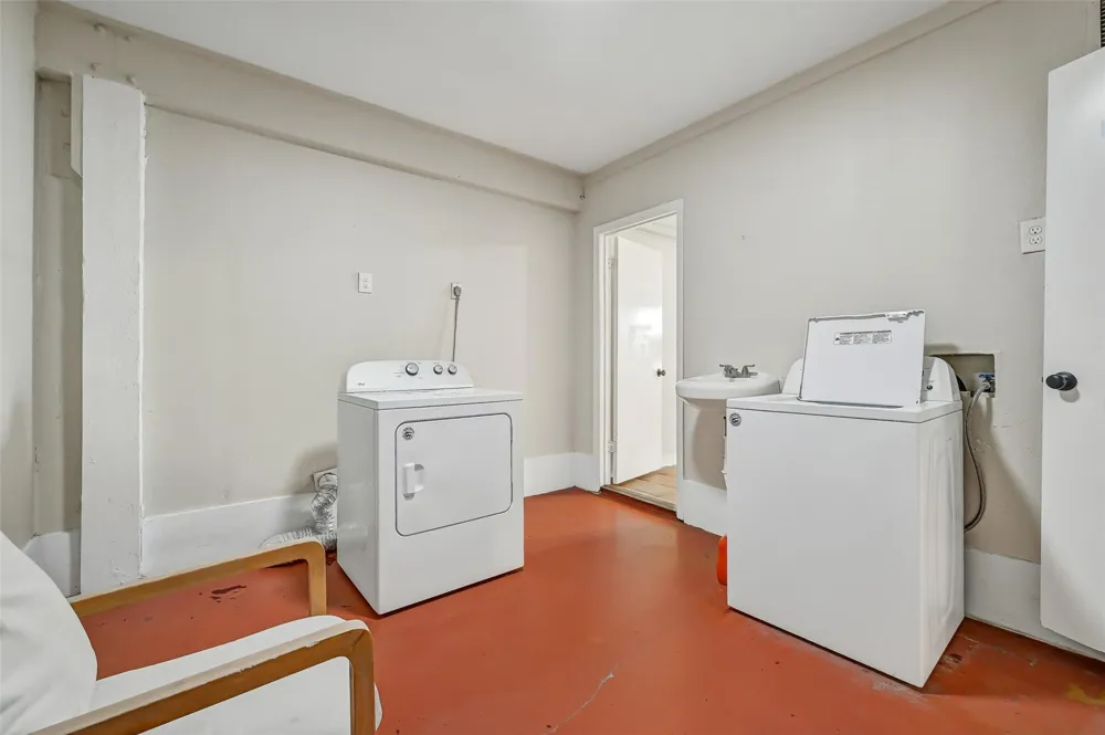 14005 Grambo Boulevard Galveston, TX 77554