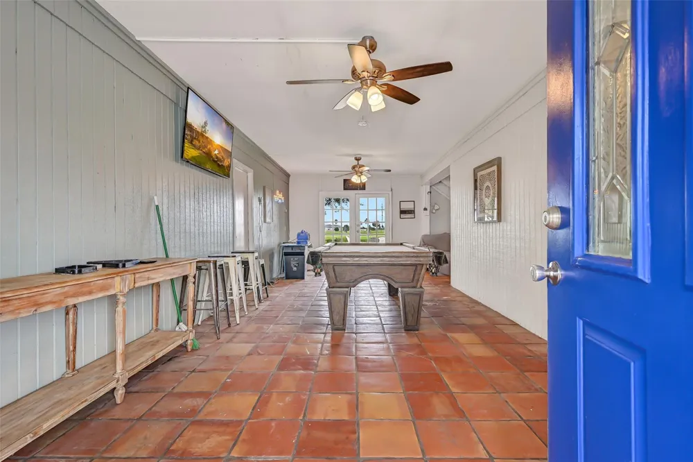 14005 Grambo Boulevard Galveston, TX 77554