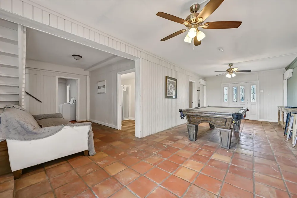 14005 Grambo Boulevard Galveston, TX 77554