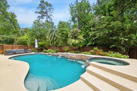 7103 Sweet Violet Trail