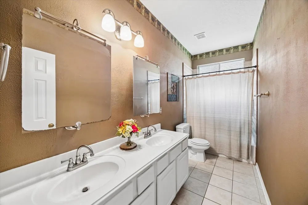 7103 Sweet Violet Trail Kingwood, TX 77346