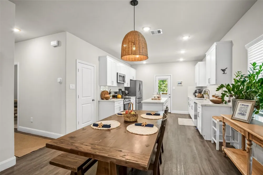 1213 Freedonia Street Montgomery, TX 77316