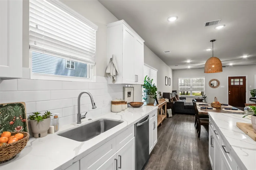 1213 Freedonia Street Montgomery, TX 77316