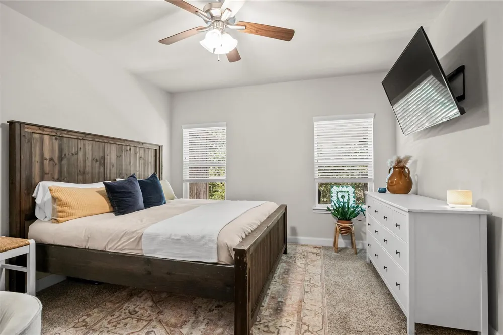 1213 Freedonia Street Montgomery, TX 77316