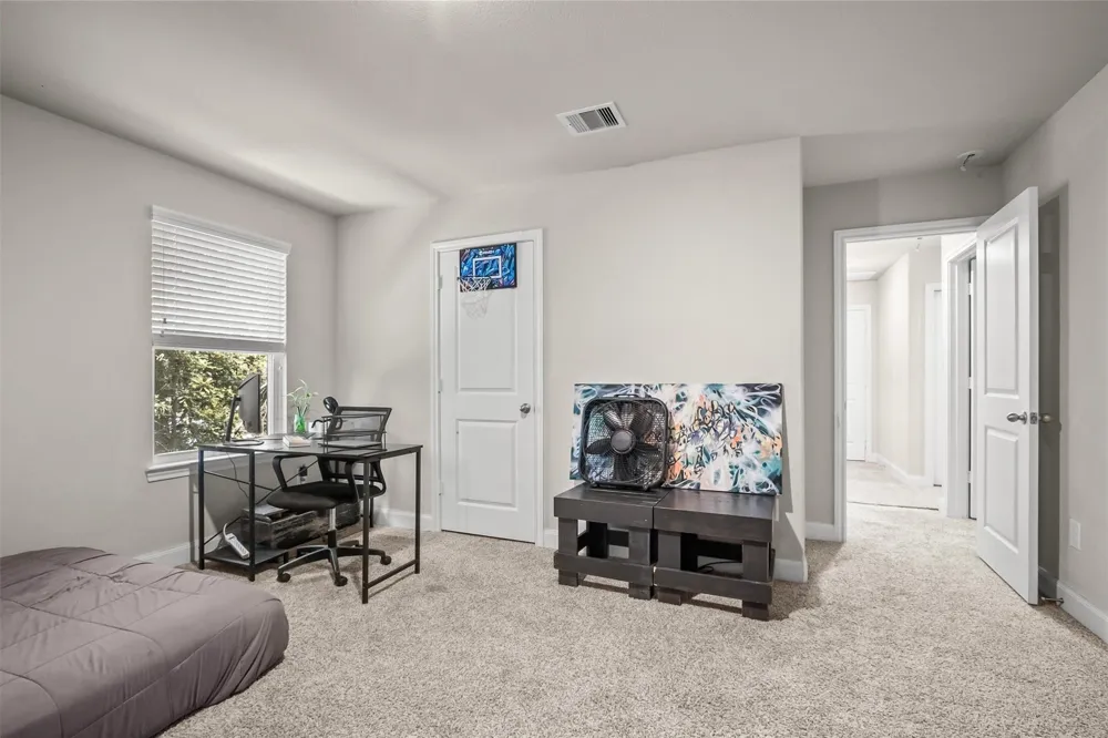 1213 Freedonia Street Montgomery, TX 77316